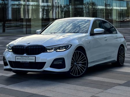 2022 BMW 3-Series - photo 3