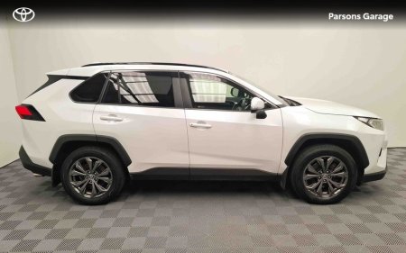 2023 Toyota RAV4 - photo 3