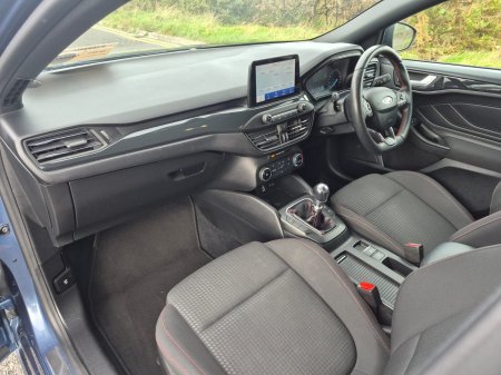 2021 Ford Focus - photo 17