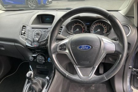 2014 Ford Fiesta - photo 12