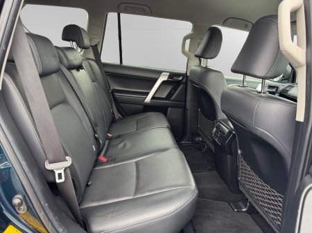 2018 Toyota Land Cruiser - photo 11
