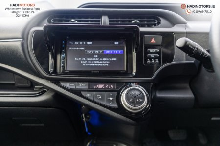 2015 Toyota Aqua - photo 20