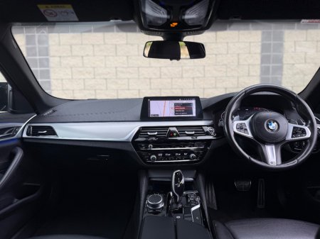 2019 BMW 5-Series - photo 23