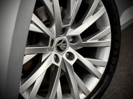 2019 Skoda Superb - photo 20