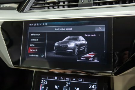 2023 Audi Q8 e-tron - photo 20