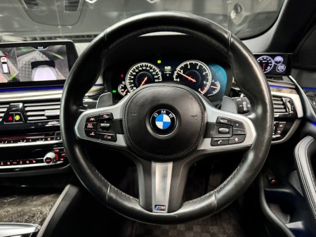 2017 BMW 5-Series - photo 15