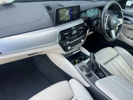 2017 BMW 5-Series - photo 21