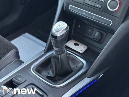 2020 Renault Megane - photo 17