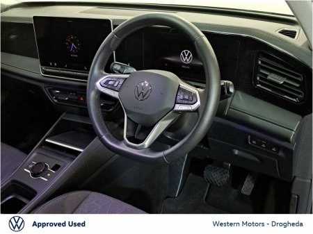 2026 Volkswagen Tiguan - photo 8