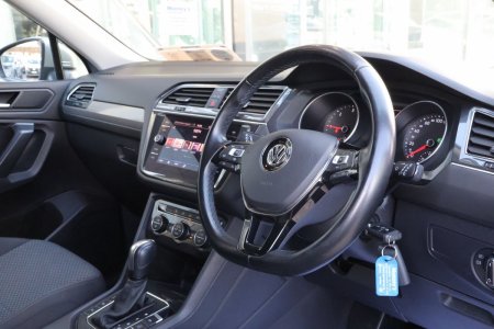2021 Volkswagen Tiguan - photo 11
