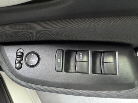 2021 Honda Fit - photo 12