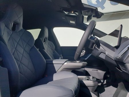 2026 BMW iX - photo 12