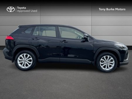 2023 Toyota Corolla Cross - photo 3