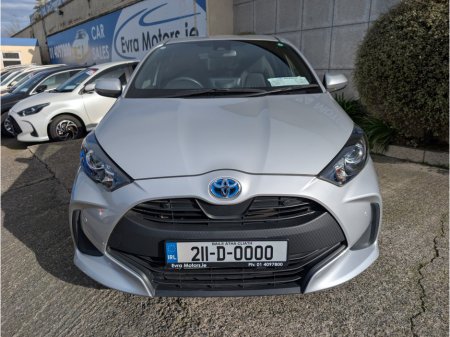 2021 Toyota Yaris - photo 2