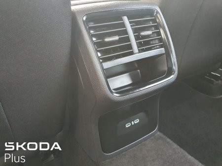 2024 Skoda Octavia - photo 16
