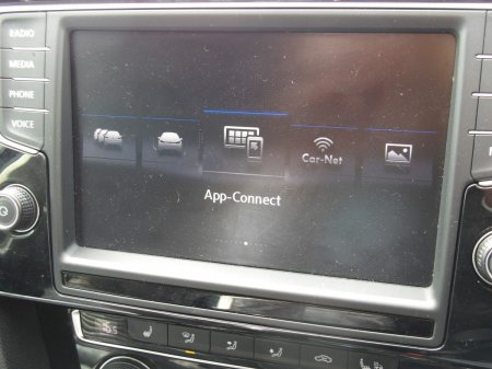 2017 Volkswagen Passat - photo 29