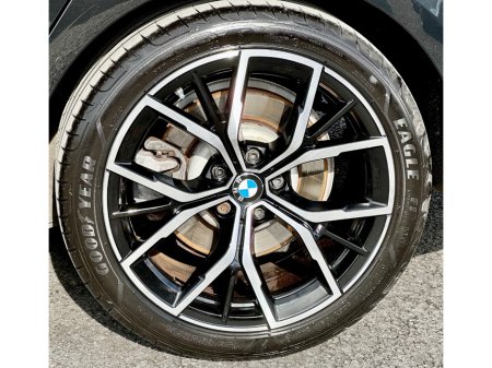 2022 BMW 5-Series - photo 27