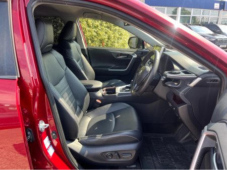 2019 Toyota RAV4 - photo 11