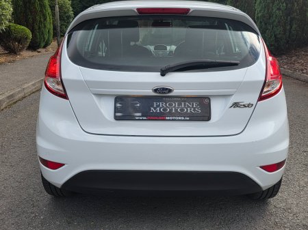 2015 Ford Fiesta - photo 9