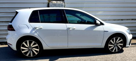 2020 Volkswagen Golf - photo 8