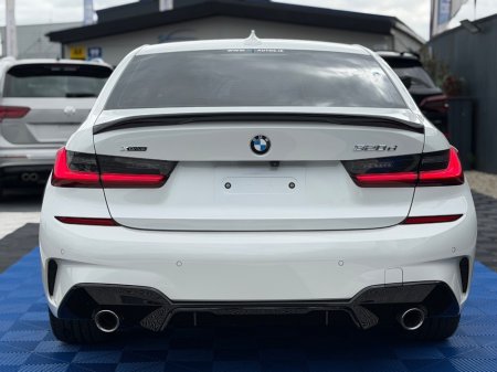 2021 BMW 3-Series - photo 6