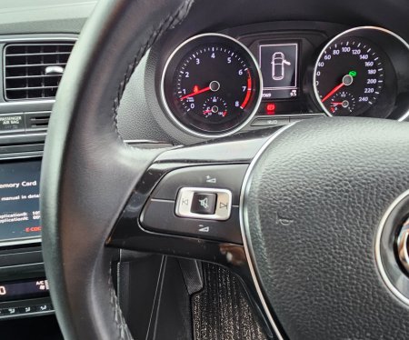2017 Volkswagen Polo - photo 11