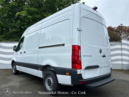 2027 Mercedes-Benz Sprinter - photo 27