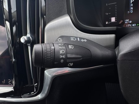 2017 Volvo S90 - photo 25