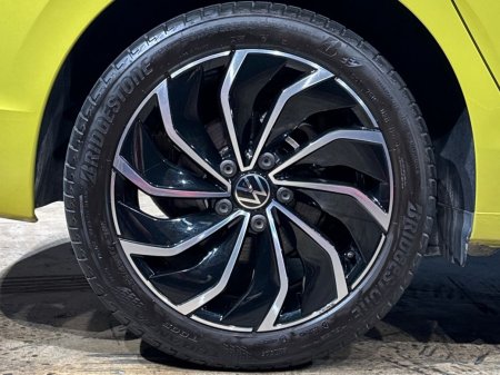 2023 Volkswagen Golf - photo 12