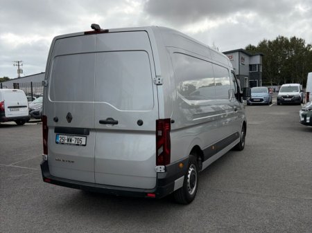 2025 Renault Master - photo 7