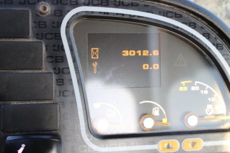 0 JCB  - photo 7