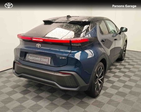 2024 Toyota C-HR - photo 2