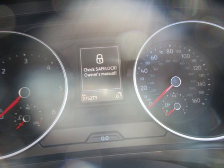 2018 Volkswagen Tiguan - photo 2