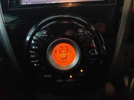 2016 Nissan Note - photo 16