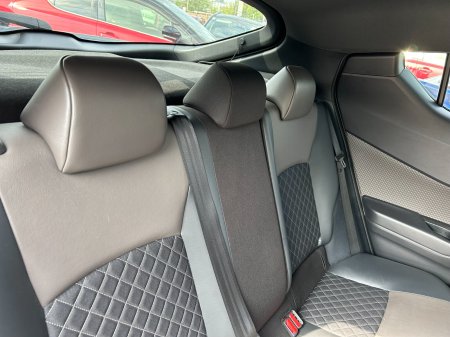 2020 Toyota C-HR - photo 4