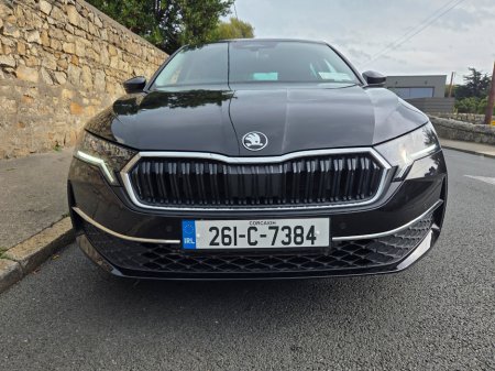 2026 Skoda Octavia - photo 2