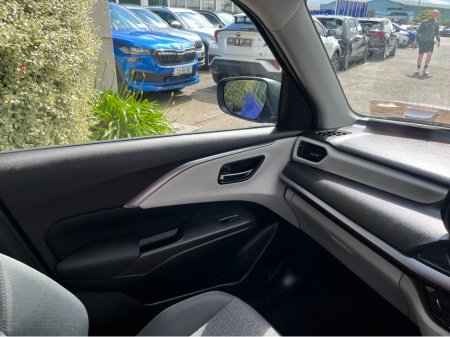 2023 Suzuki Swift - photo 15