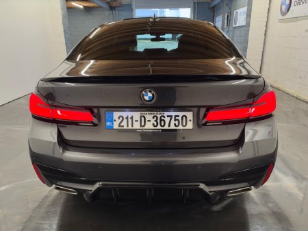 2021 BMW 5-Series - photo 6