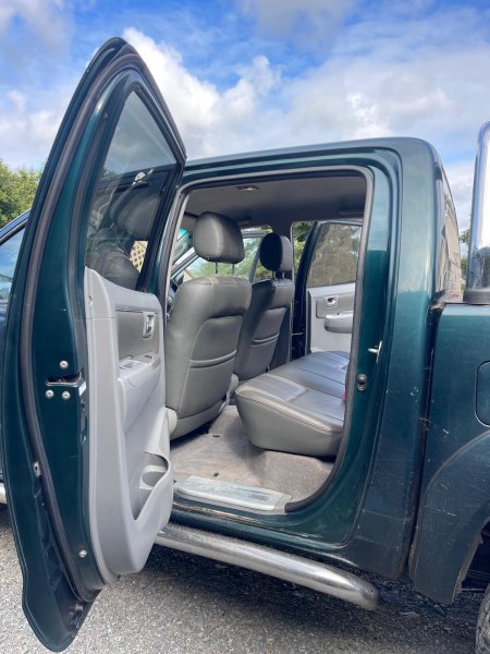 2011 Toyota Hilux - photo 6