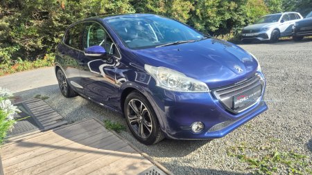 2013 Peugeot 208 - photo 4