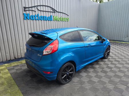 2016 Ford Fiesta - photo 3