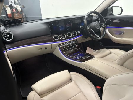 2021 Mercedes-Benz E-Class - photo 12