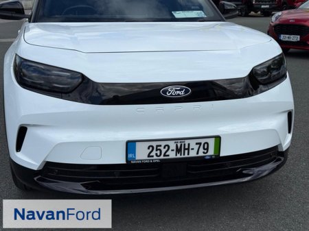 2025 Ford Capri - photo 7