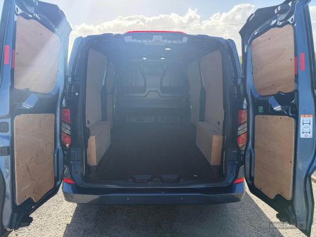 2025 Ford Transit Custom - photo 3