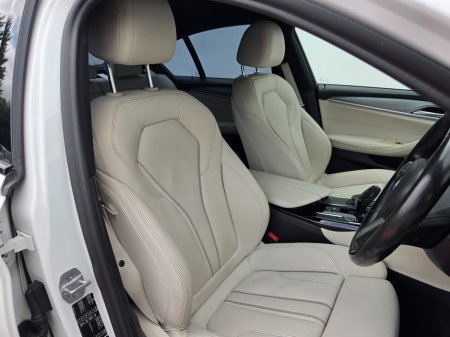 2019 BMW 5-Series - photo 22
