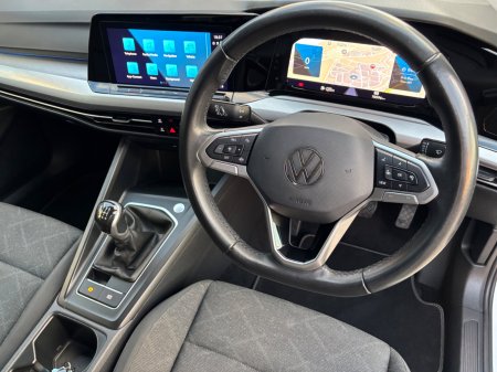 2024 Volkswagen Golf - photo 25