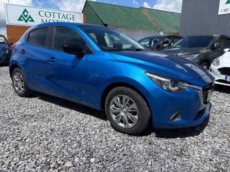 2017 Mazda Demio - photo 3