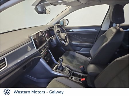 2023 Volkswagen T-Roc - photo 4