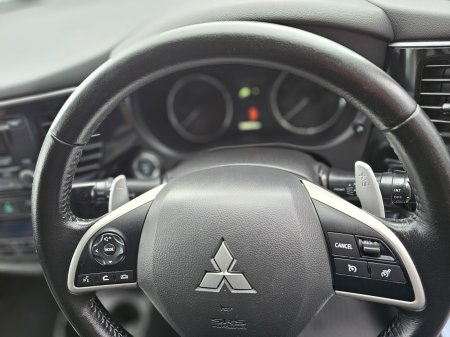 2015 Mitsubishi Outlander - photo 10