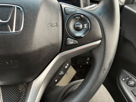 2018 Honda Fit - photo 17